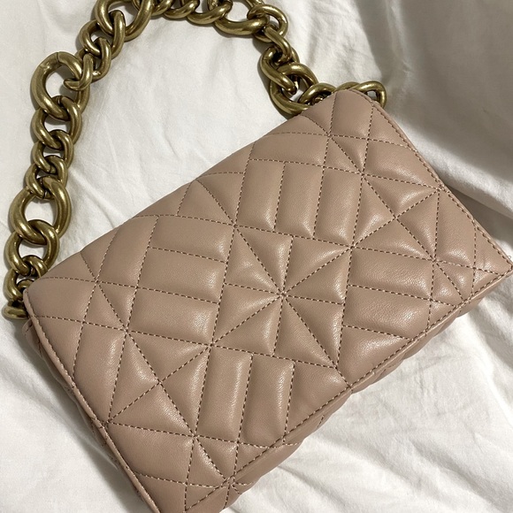 Quilted chain strap shoulder bag - Picture 1 of 4